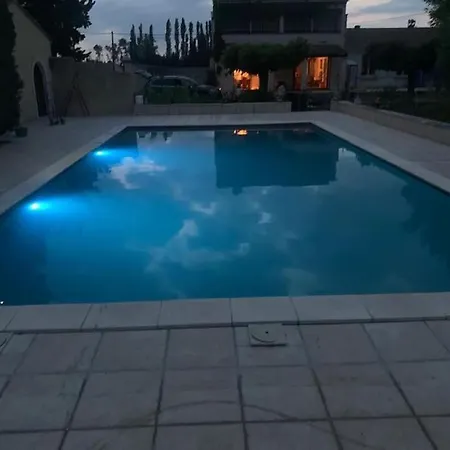 Maison En Campagne Provencale Holiday home *