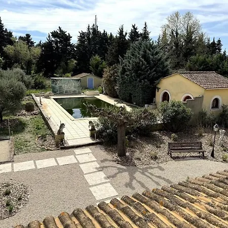 Holiday home Maison En Campagne Provencale Monteux